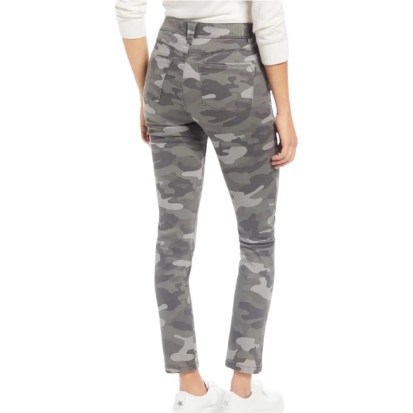 WIT & WISDOM Grey Green Camo Ankle Jeans 16 - Picture 4 of 9